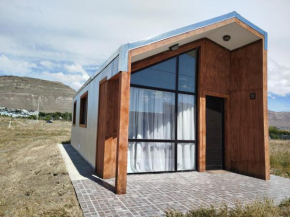 Casa a estrenar! Muy cerca de la terminal de bus